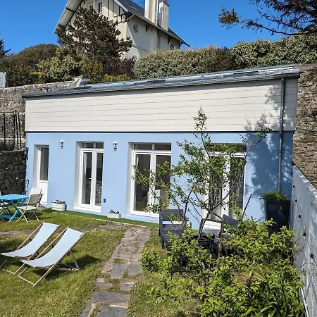 Penuel Tiny House Chalet Granville